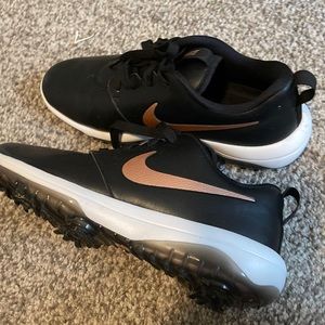 Nike spike golf shoes